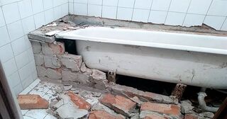 Демонтаж ванны в Павловском Посаде от Мастер24 — быстро, недорого, вывоз старой ванны от 1016 руб.