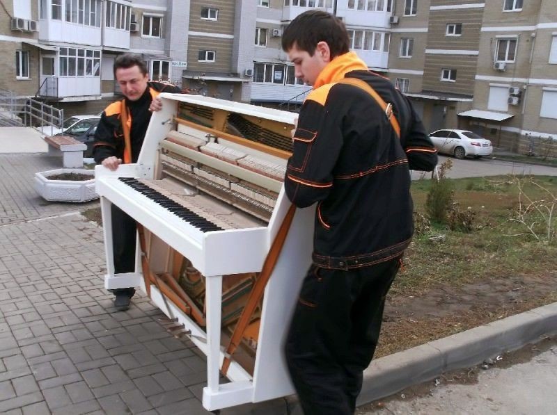 Перевозка пианино и рояля в Павловском Посаде — цена от 813 руб., грузчики, упаковка — Мастер24